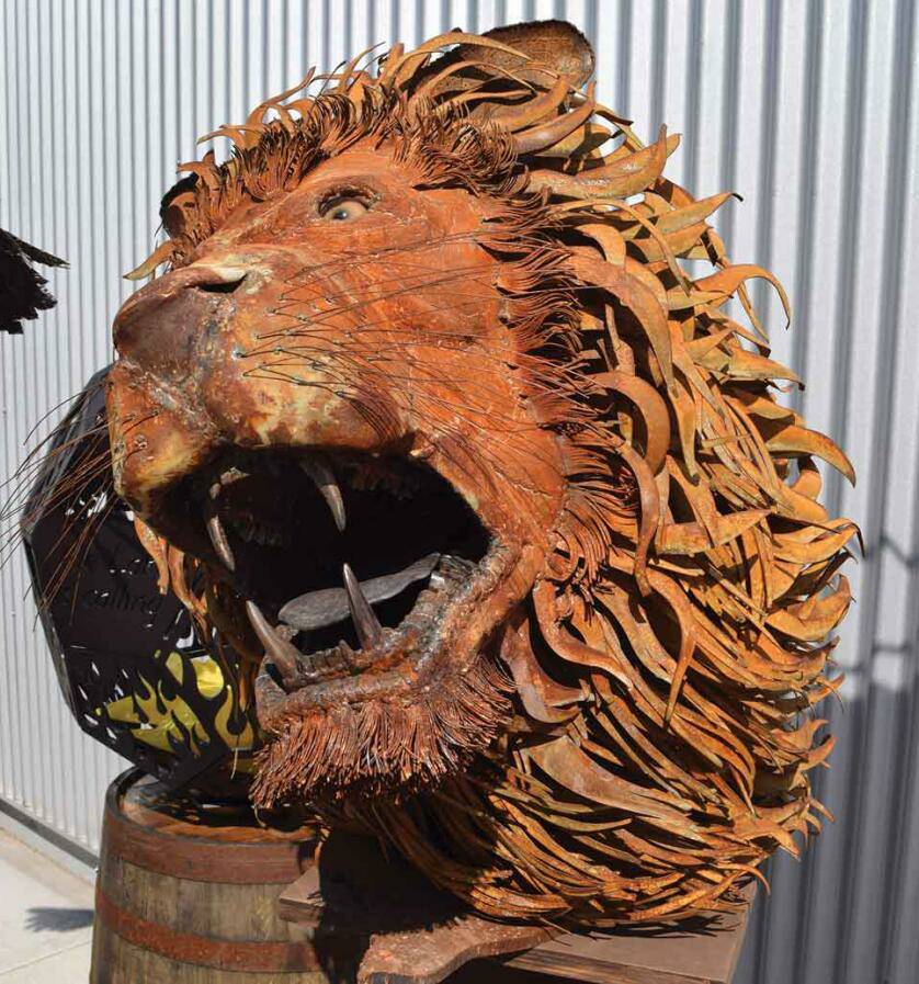 全球钣金新闻-金属制造狂：焊工制作动物的金属钣金-金年会官网-金年会(中国)一站式服务官网